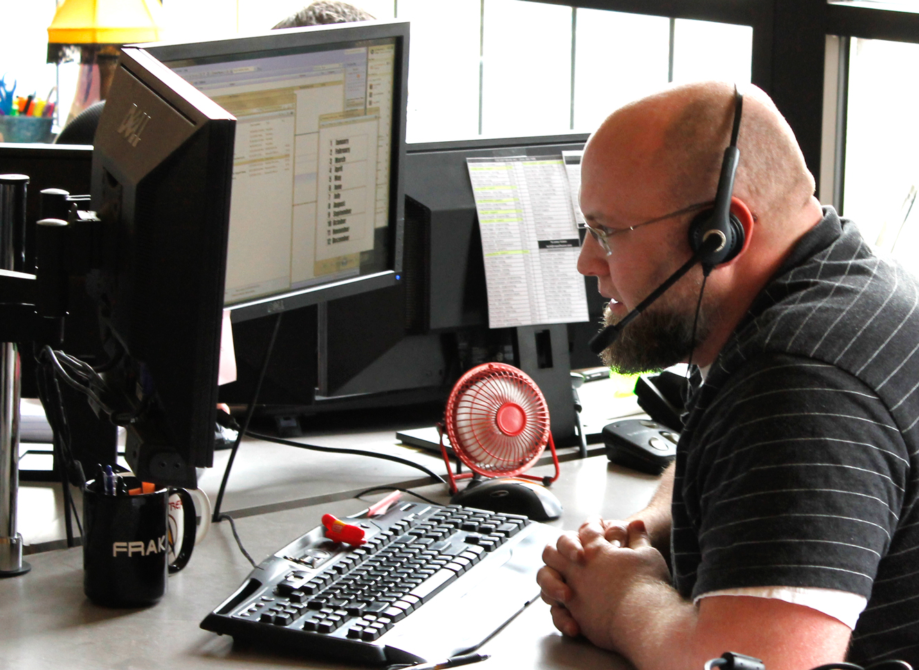 Outsource Help Desk Services For Convenient Fast Customer
